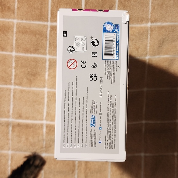 Funko Pop Marvel Comic Cover Hawkeye & Antman 22 TARGET - Picture 4 of 7